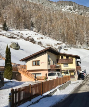 LYNS HOME, Sölden